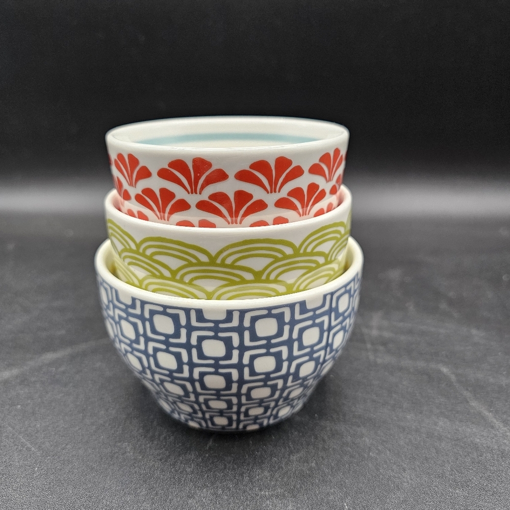 Starbucks Stacking Nesting Coffee Or Tea Cups Bowls 2009